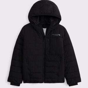 Abercrombie & Fitch Kids cozy performance puffer Coat 5/6 NWT Outerwear